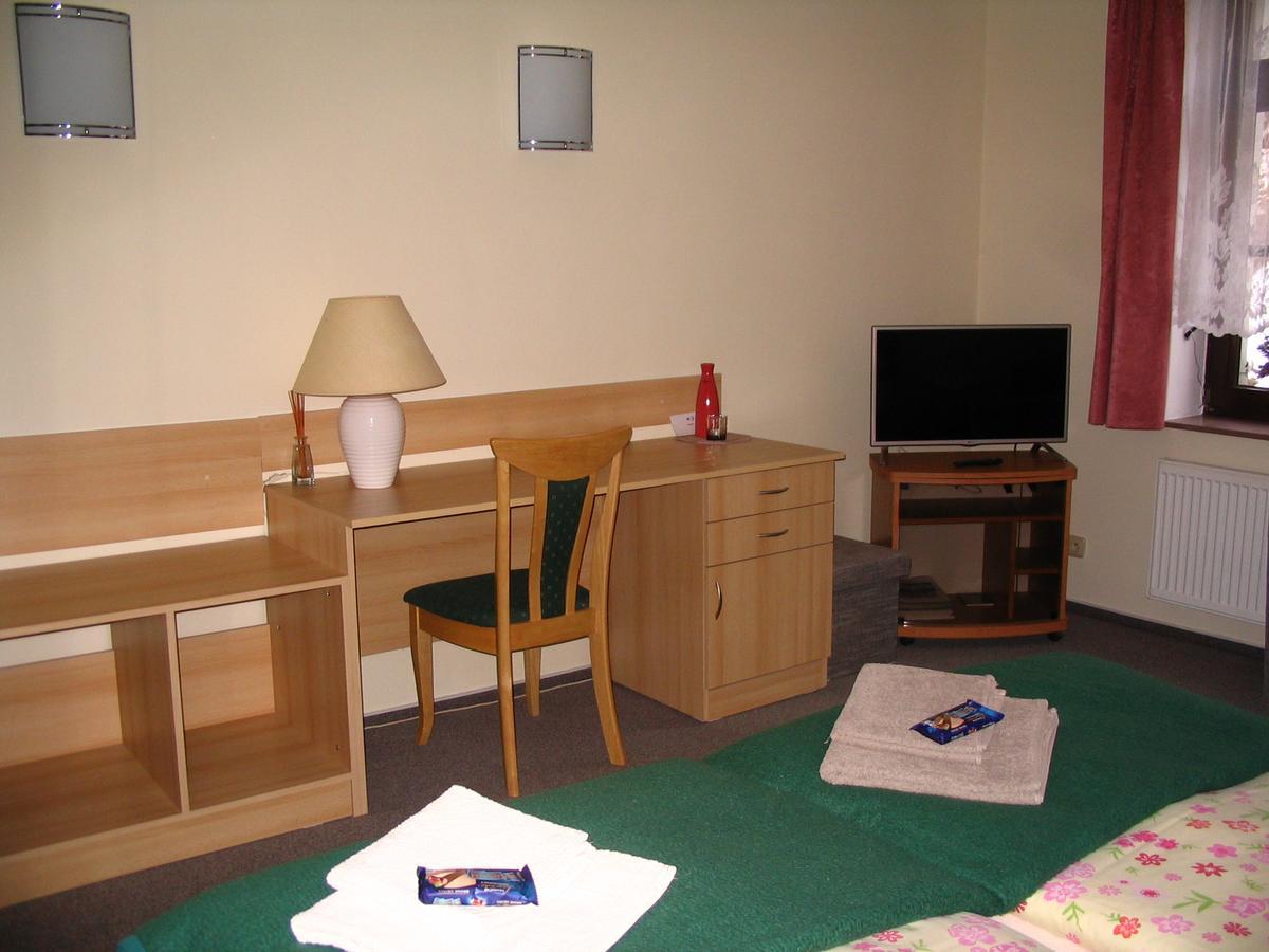 Apartmany Ingeborg Яхимов Экстерьер фото